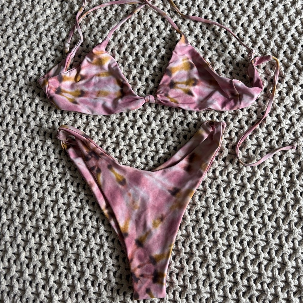 Skatie Sarah Top and Suzanne Bottoms in Austin Print